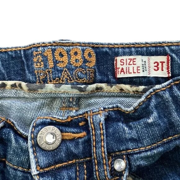 1989 Place Embroidered Pineapple Floral Denim Jean Shorts size 3 Toddler - Picture 7 of 11